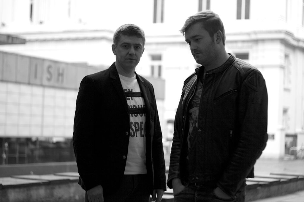 Mon Frere / Shadows is a masterpiece of modern production and melody