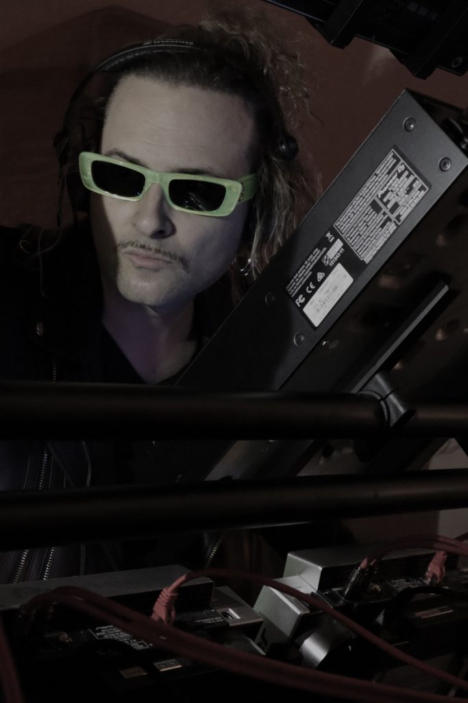 “Luca Draccar” drops an ethereal soundscape with a mysterious and dark production that tells a sonic story