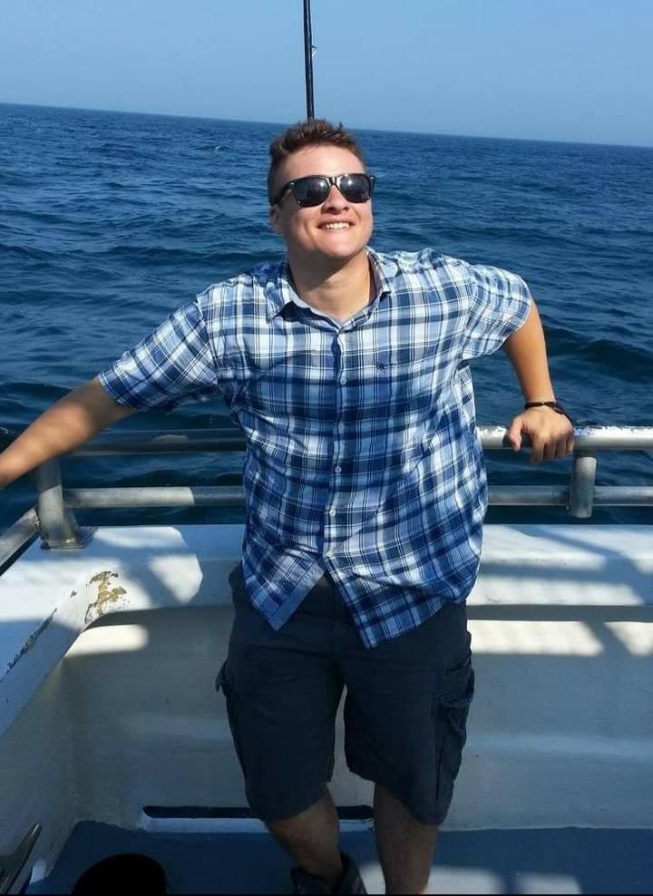 With screaming guitars and post grunge sounds of the 90’s,  The P.M release a new E.P entitled ‘Forevermore’